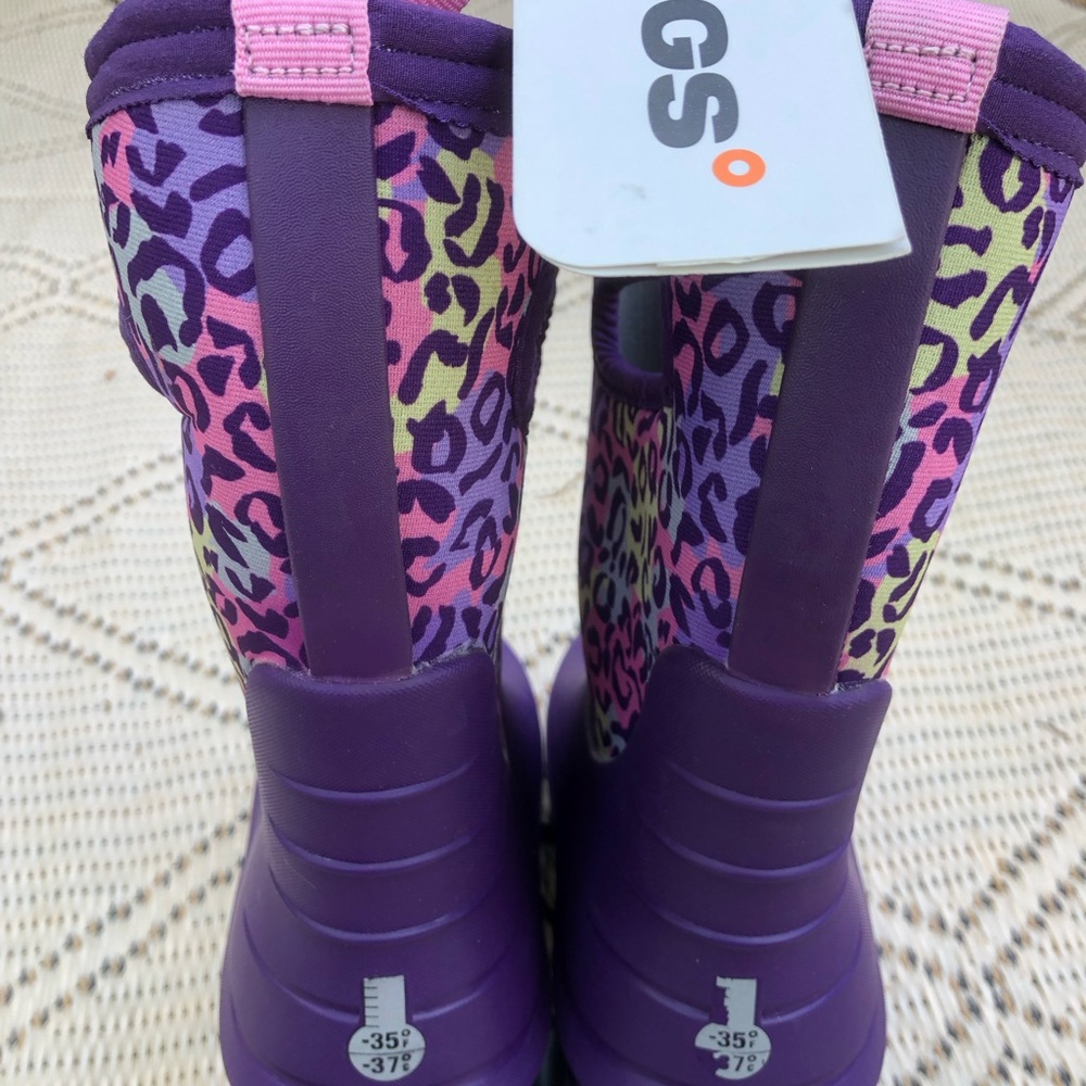 Bogs Purple Kids Neoprene Boots with Multicolor Leopard Shaft - Picture 4 of 6